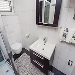 Apartment 1 Bedroom Stunning In *