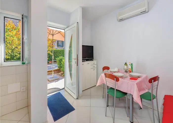 Apartmán 1 Bedroom Stunning In
