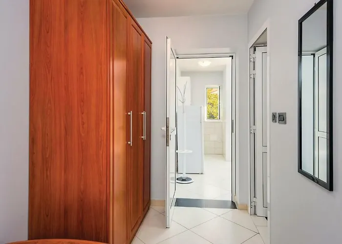 1 Bedroom Stunning In Opatija